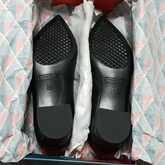 NIB! Aerosoles Galloway Tailored Pumps - Picture 6 of 6